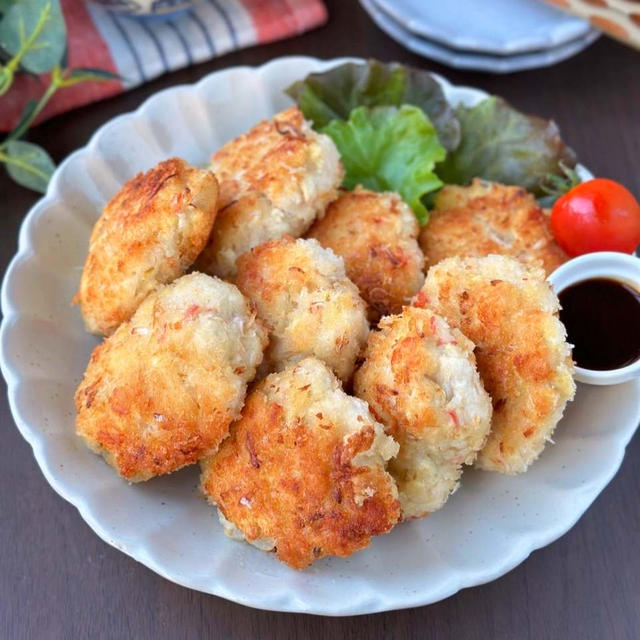 あっさりいくらでも食べれちゃう☆鶏むね肉とカニカマのふわふわチキンカツ