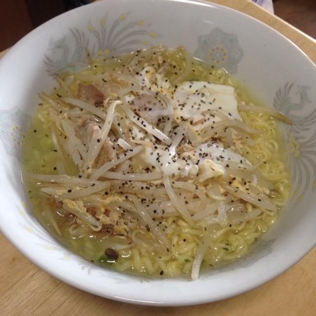 ラーメンとパスタと