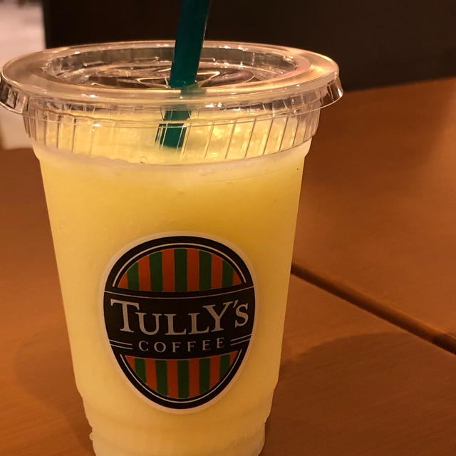 タリーズコーヒー　沖縄シークワーサースワークル　思ったより甘くなくてイケる！