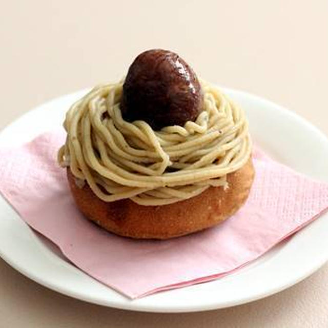 コーヒー生地でモンブランパン