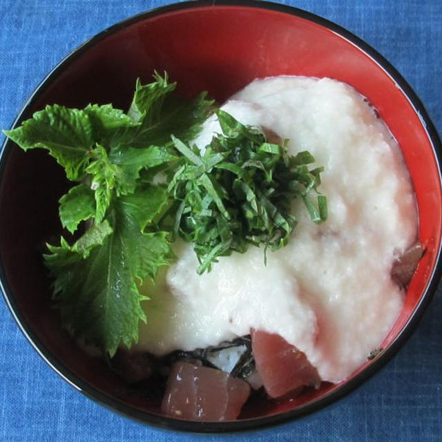 マグロのやまかけ丼