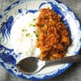 千切り春キャベツと甘酒のキーマカレー