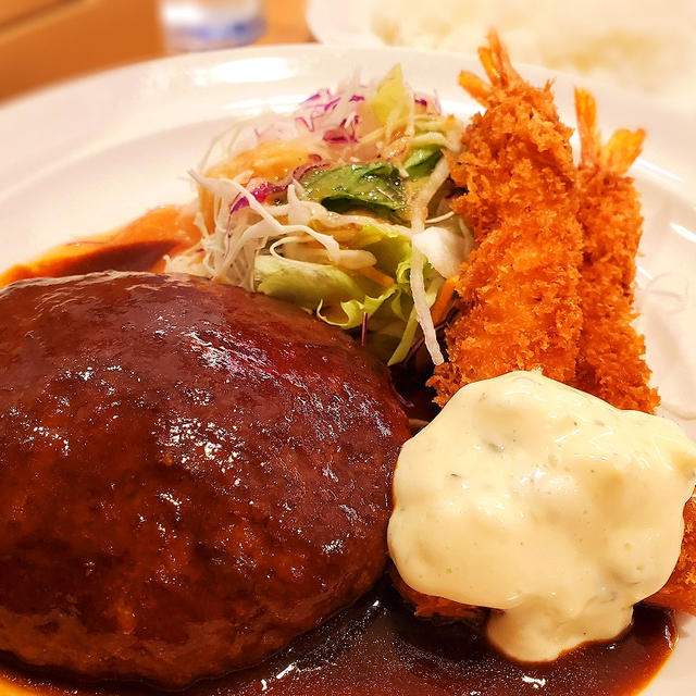 ★【ガスト】半額チーズINハンバーグ♪
