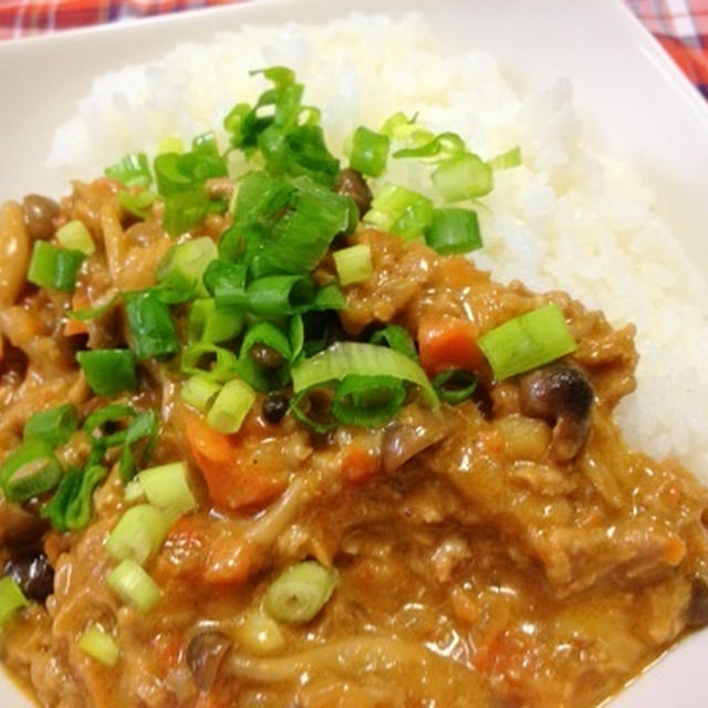 和風ドライカレー と 焼き立てパン３種