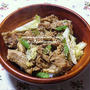 ＜塩麹で豚肉としめじ丼＞＜ひじきと切干大根の煮物＞