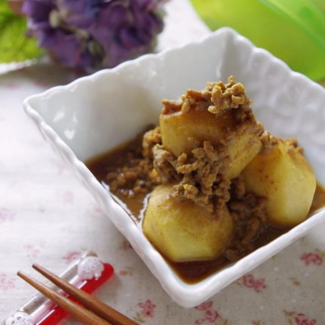 ルクエでカレー研究会～里芋と挽き肉のカレー煮込み～