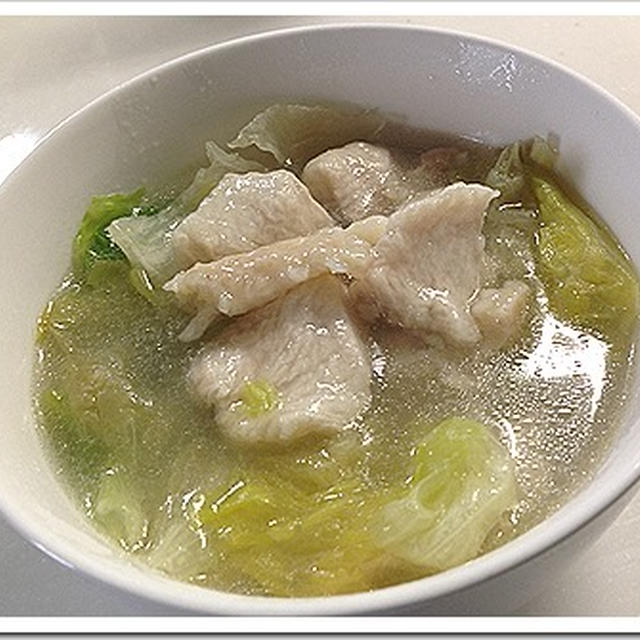 鶏肉レシピ！胸肉とレタスの簡単スープ 驚くほどやわらか