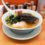 特製味噌ラーメン背脂変更多めで啜る 〜ほうれん草・LINEクーポンコロチャーシュー6個・山岡家〜