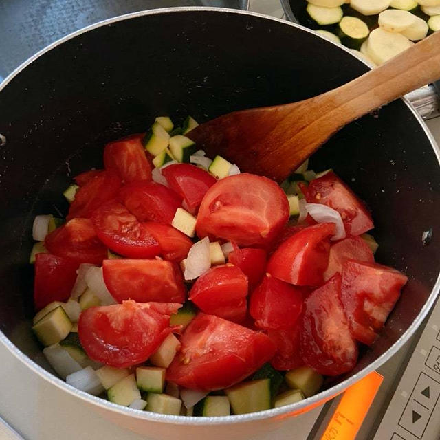 収穫野菜で大好きなアレを♡塩の選び方とレッスン