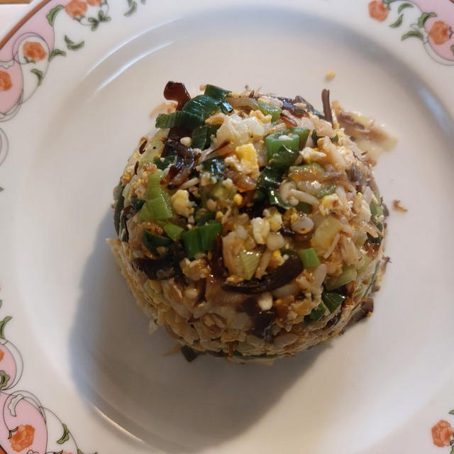 ちりめん山椒で梅じゃこチャーハン