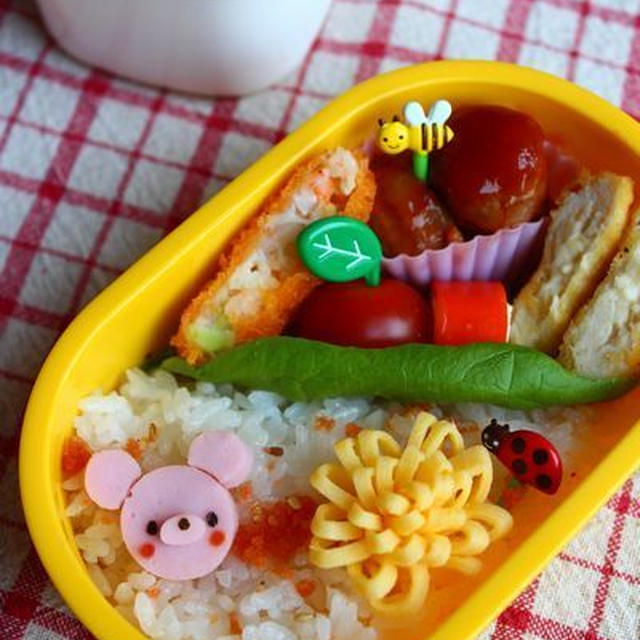 キャラ弁**たんぽぽとくまさん