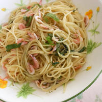 桜エビのバジルソース・パスタ