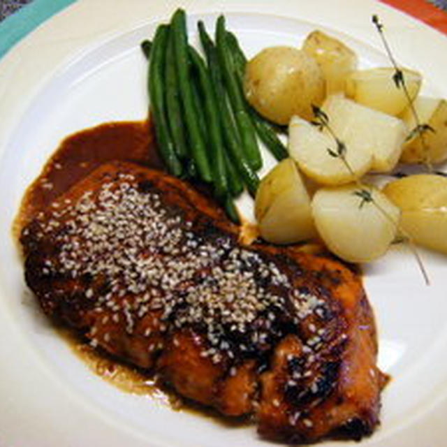 Salmon sauteed with Japanese taste