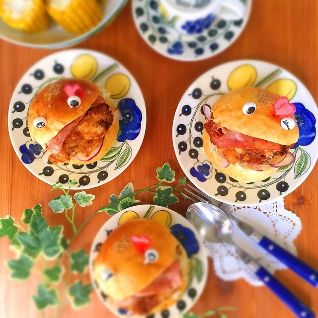 丸パンでパックマン
