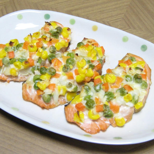 トースターでお魚（秋鮭・小あじ・真鱈）とお野菜の味噌マヨ焼き