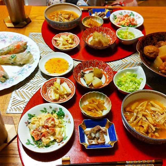 大根と揚げボールの炊いたん、ありもん生春巻き、小鉢６品とリメイクスープ