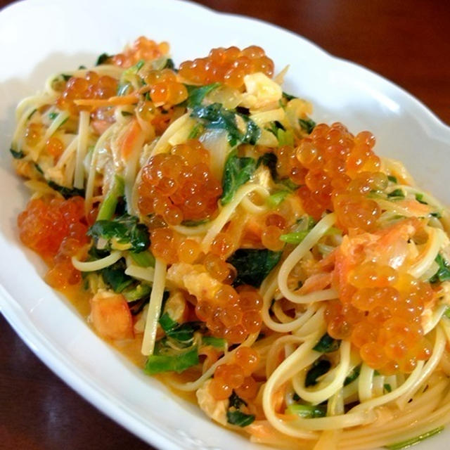 海老といくらに生湯葉の和風ビスクパスタ