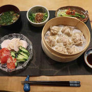 えのきシューマイの晩ご飯と　ジューンベリーの実・コバノズイナの花♪