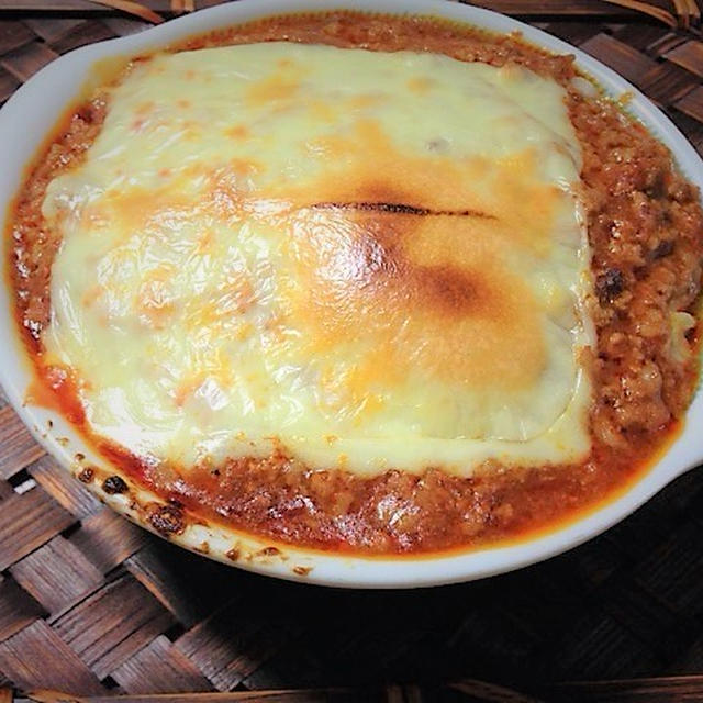 息子の＜餃子の皮でラザニア＞
