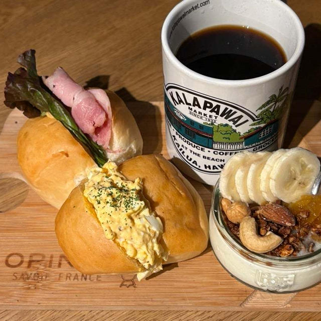 久々ディナーロールの朝ごはん♪