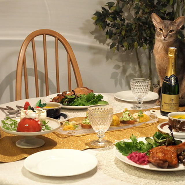 クリスマスの食卓（２回目）と、足蹴にされるオトコと、クリスマスプレゼント♪
