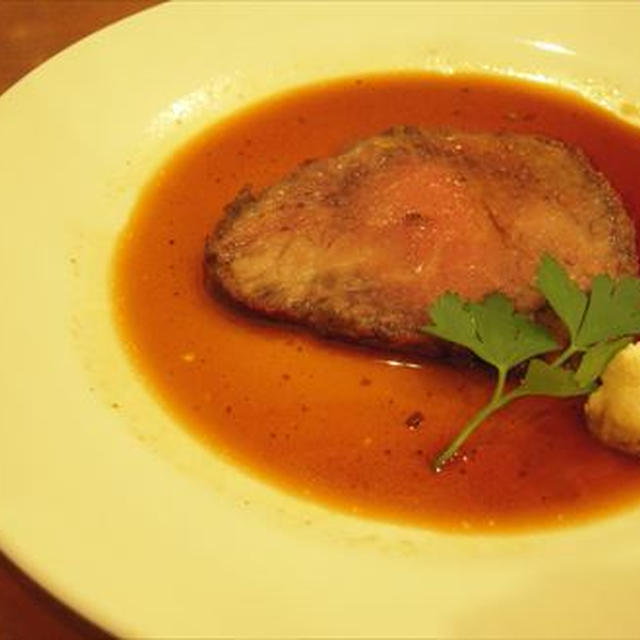 ステーキ＆ワインEBISU コース料理にローストビーフ絶品