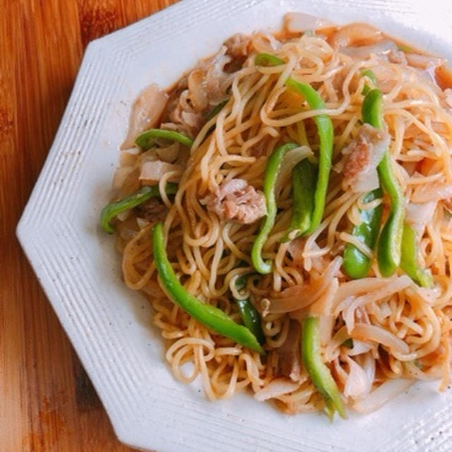 焼き肉のたれで、焼きそばの味付けをしてみた