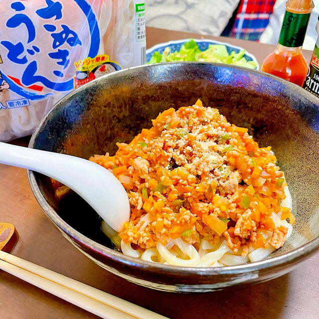 【グルメ】私もやってみた！レンチンミートソースうどん！【PR】
