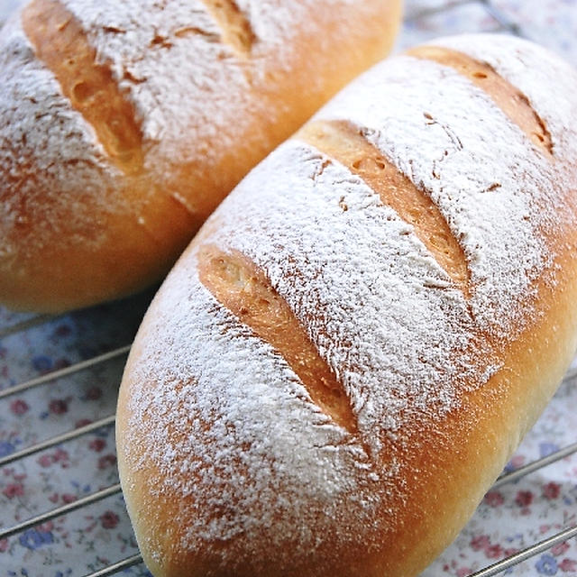 水分量90％のソフトフランス　手ごねで頑張りましたよっ