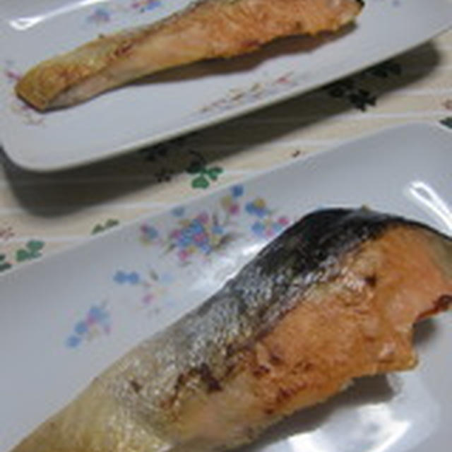 「焼き鮭」