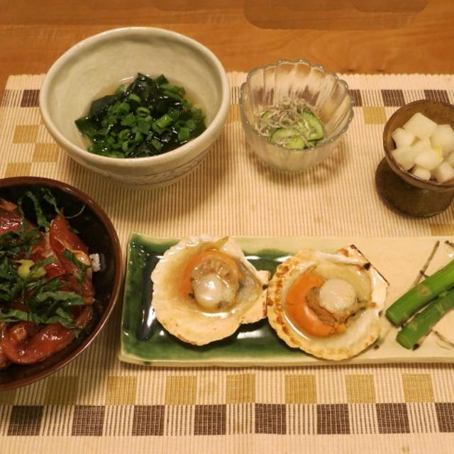 鮪のづけ丼Xわかめうどん　と　『スノーインサマー』