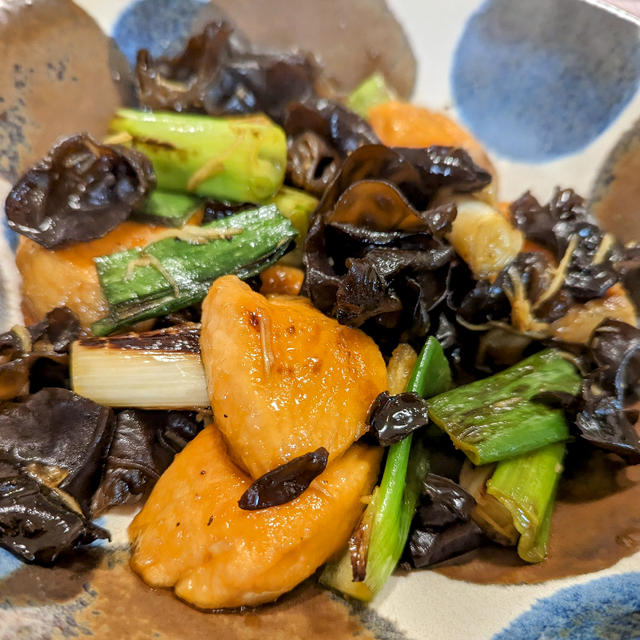 鮭と葱の醤油炒め