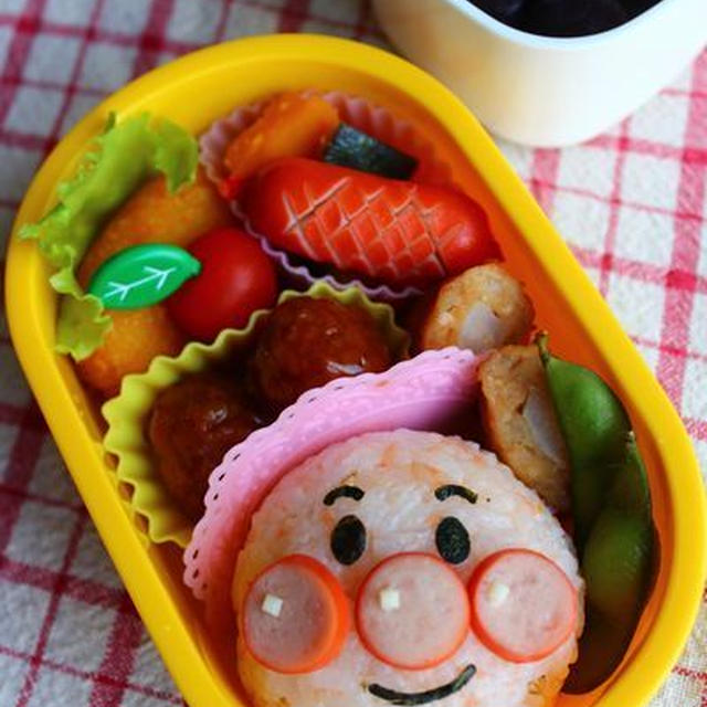 キャラ弁**アンパンマン
