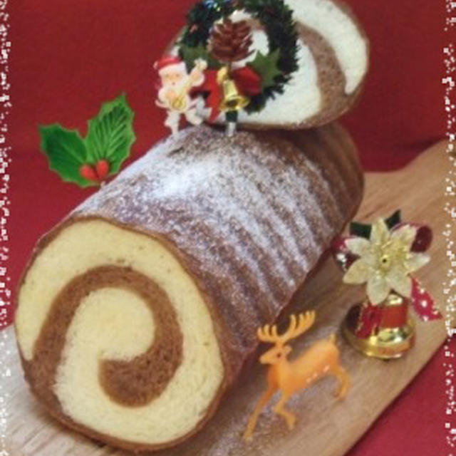 クリスマスに・・トヨ型パンdeブッシュ・ド・ノエル☆