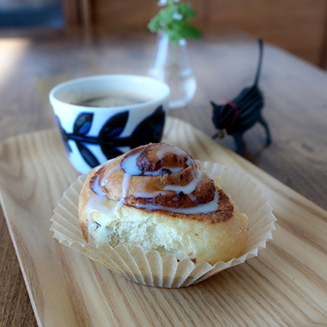 シナモンロールと明太チーズ
