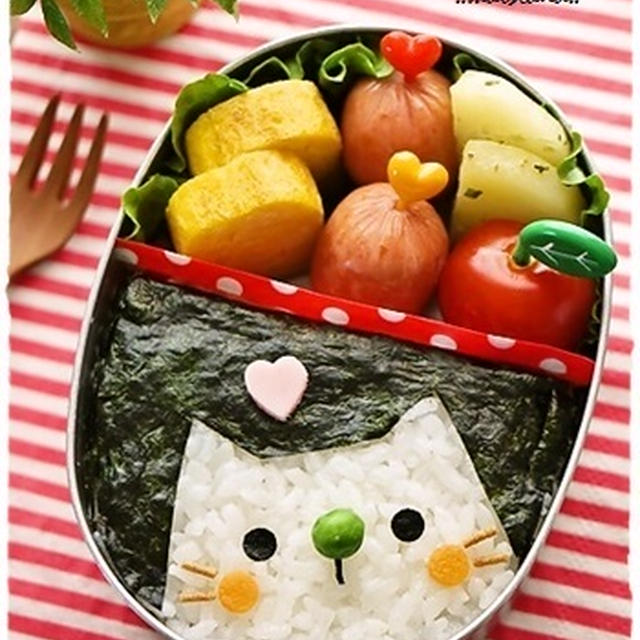 【ひょっこり♪海苔弁ねこちゃん】