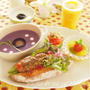 自家製ホットドッグとパープルキャロット　de 　のんびりブランチ。。。