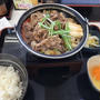 吉野家で初めての「牛すき鍋膳」