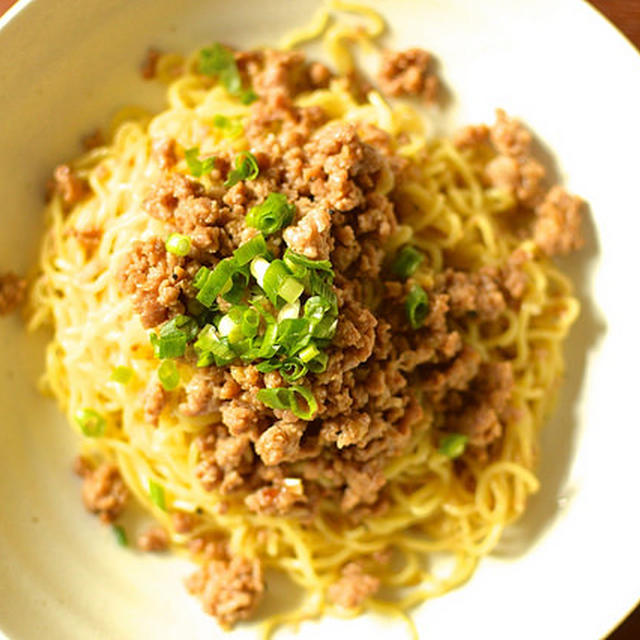 「プロのレシピ」でお手軽だけどやみつき！！汁なし坦々麺