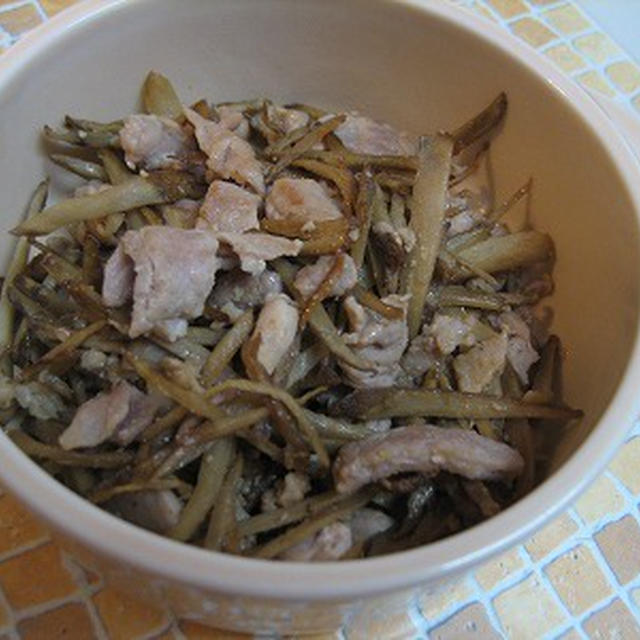塩こうじでお肉をおいしく！豚肉とごぼうの塩炒め♪