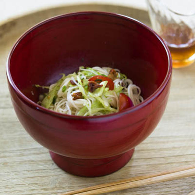 そうめんとドライトマトのサラダ