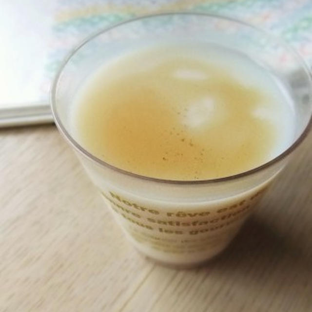 カルダモンのミルクプリン。