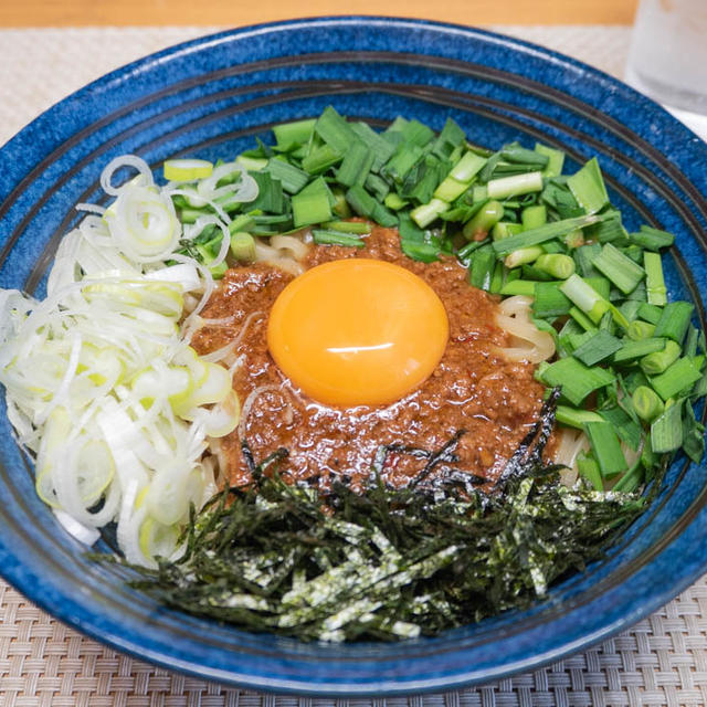 麺屋はなび「台湾まぜそば」をつくっていただく