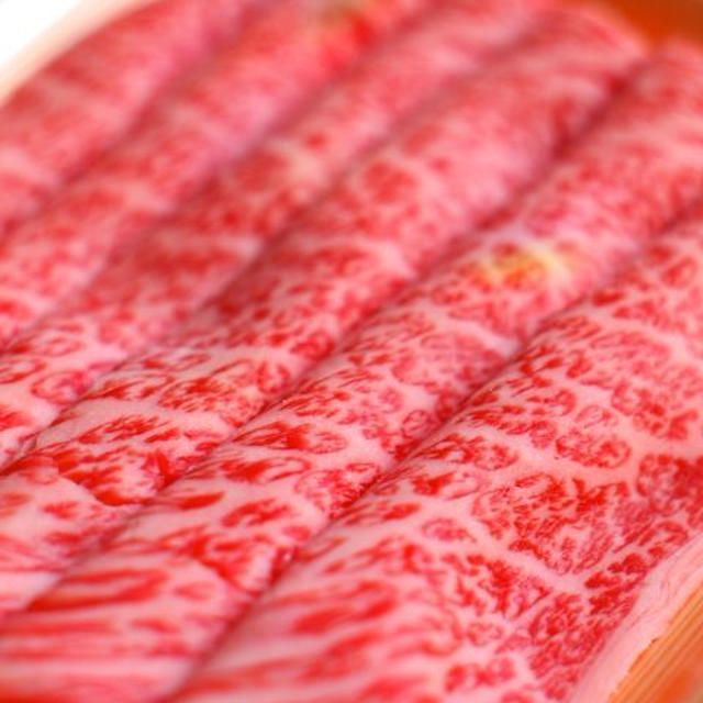 男子ごはんの男たちのシェア丼シリーズ「三層の牛すき焼き丼」
