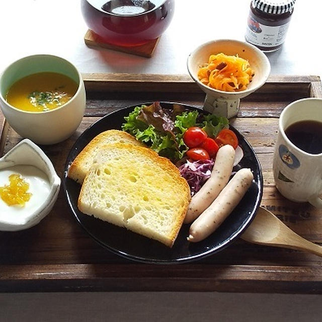 体調は悪いけど食欲はある・・・そんな日のパンランチ♪