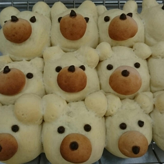くまちゃんちぎりパン