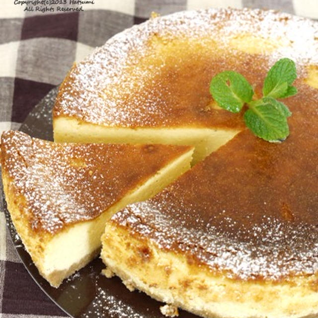 チーズケーキと手帳ケース