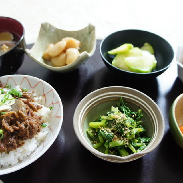 牛スジ丼