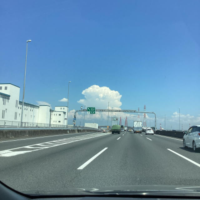 三重県走行中の外気温は39℃、名古屋に入ると40℃