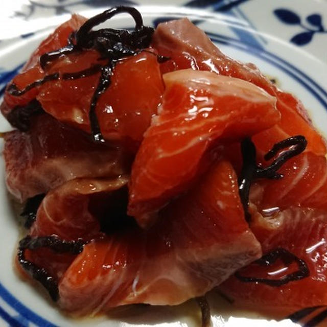 野郎飯流 イクラはイクラで鮭は鮭だろ 軽く脱水したサーモンの塩昆布漬け By Zintomoさん レシピブログ 料理ブログのレシピ満載
